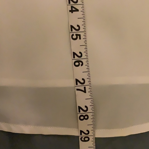 Nipon Boutique ivory satin sleeveless blouse size 3X - Picture 10 of 15